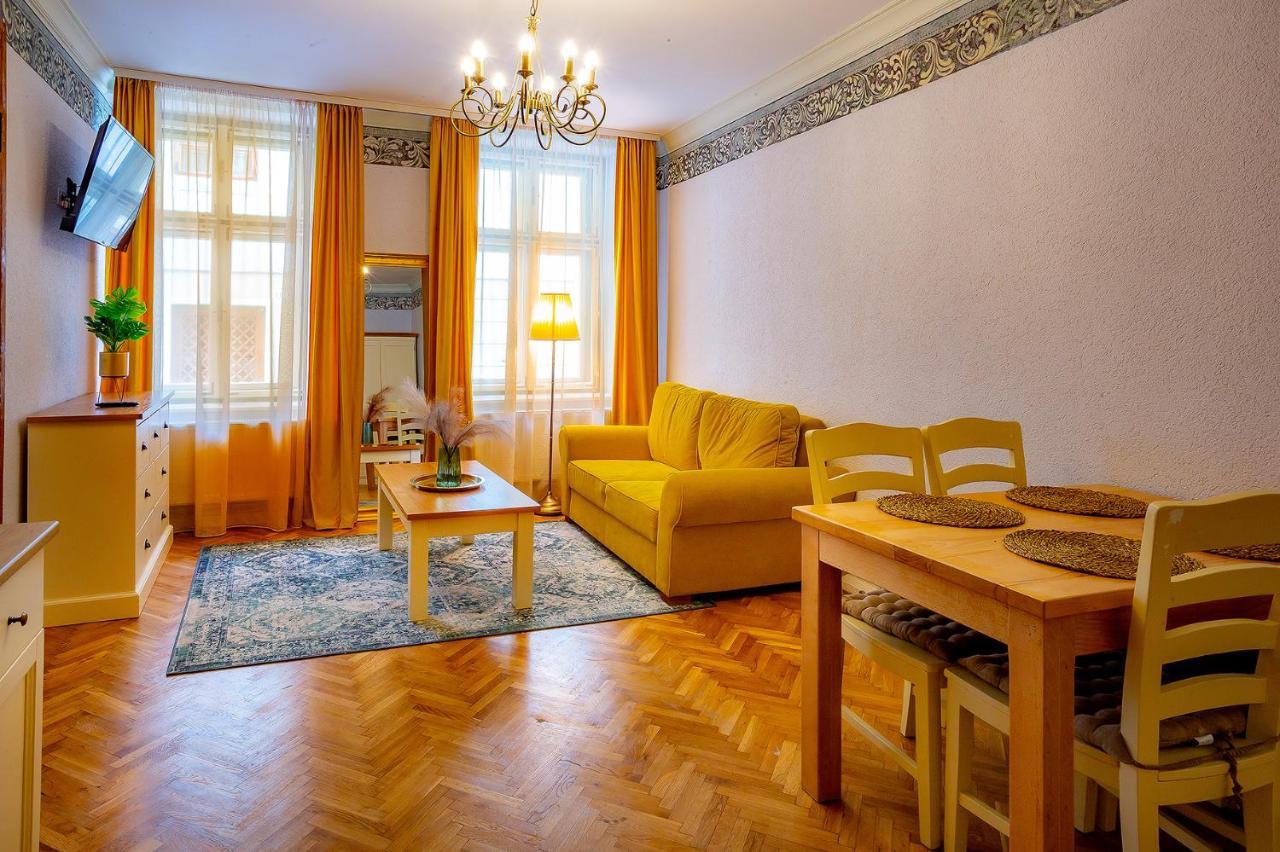 Casa Joseph Haydn Hotel Sighisoara Exterior photo