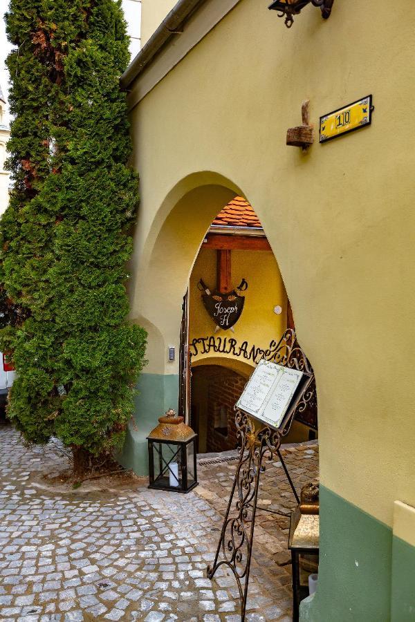 Casa Joseph Haydn Hotel Sighisoara Exterior photo
